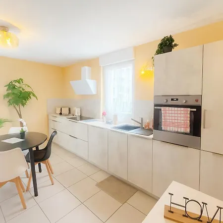 Le Nid Des Etoiles * Straßburg